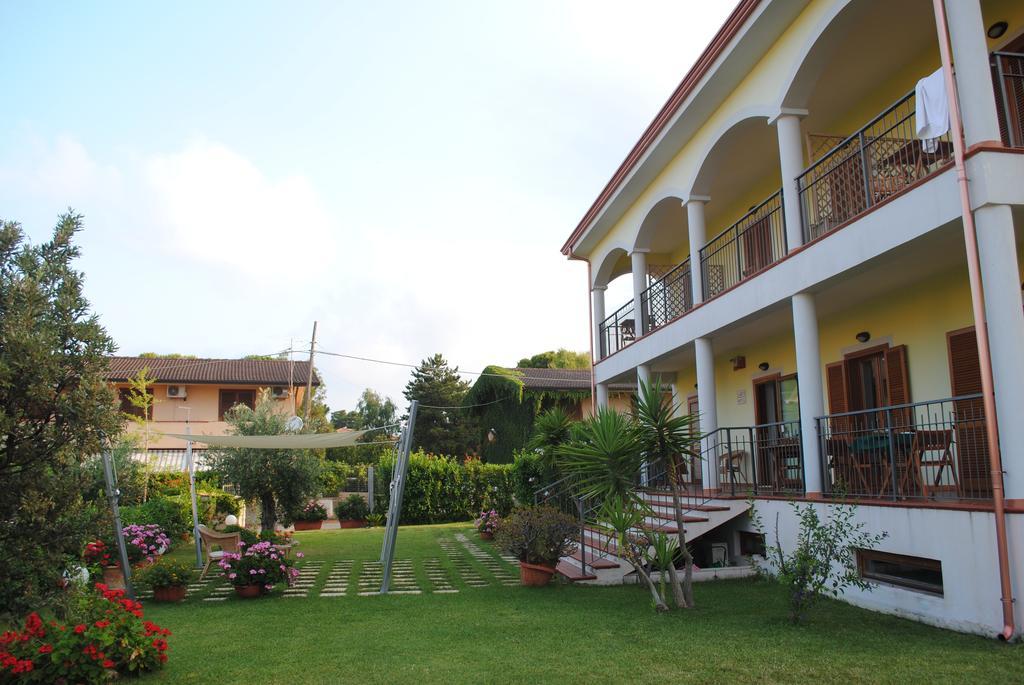 Larus Hotel Sangineto Exterior photo