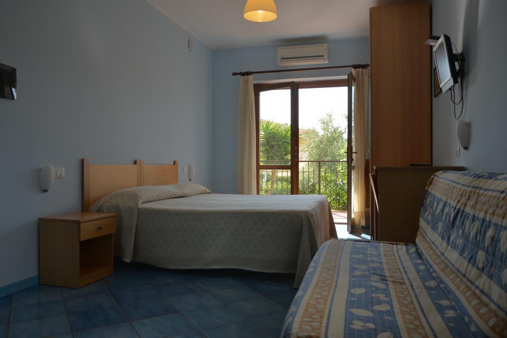 Larus Hotel Sangineto Exterior photo